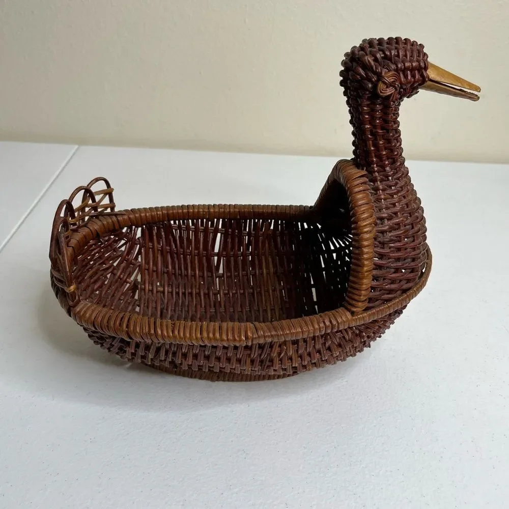 Vintage Brown Rattan Wicker Duck Basket Woven Wood Bird Farmhouse Decor Boho
